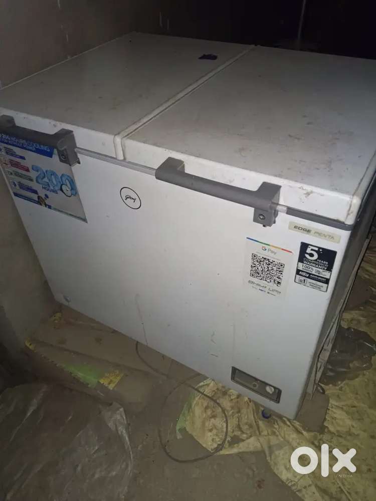 Godrej 320 L Deep freezer