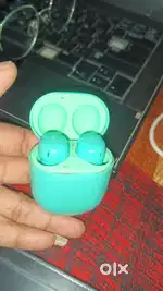 Boat 381 Airpods