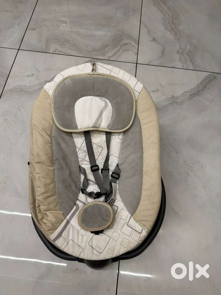 Baybee automatic electric swing cradle