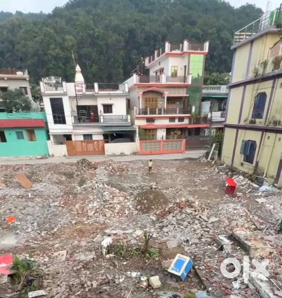 100-150 gaj plots in Sundarwala, Raipur Road