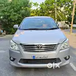 Toyota Innova 2.5 V 7 STR, 2012, Diesel