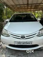 Toyota Etios 2014 Petrol 95000 Km Driven