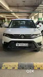 VXI Brezza May 2023 CNG with service record well maintained