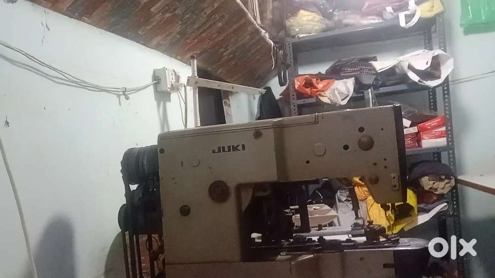 Kaj button machine bikau hai