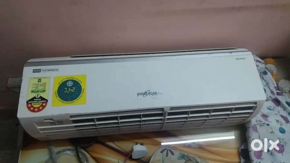 Urgent one ton whirlpool split AC sale.. it's negotiable price