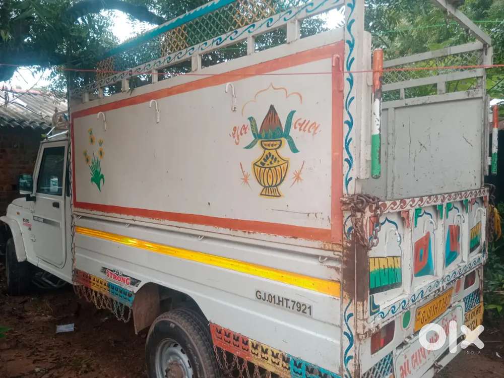 Bolero maxi truck