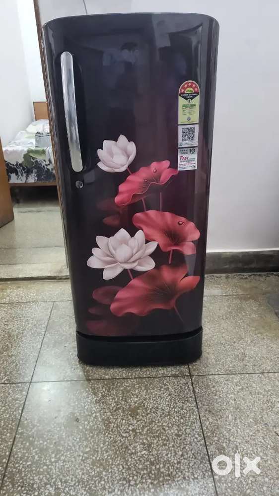 2 days Old refrigerator on sold