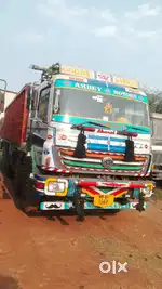 2018model 14 tyre Naya hai paper complete hai running gadi