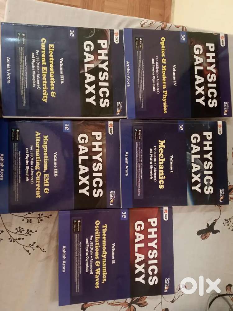 Physics Galaxy Books set of 5 completely untouched. Price negotiable