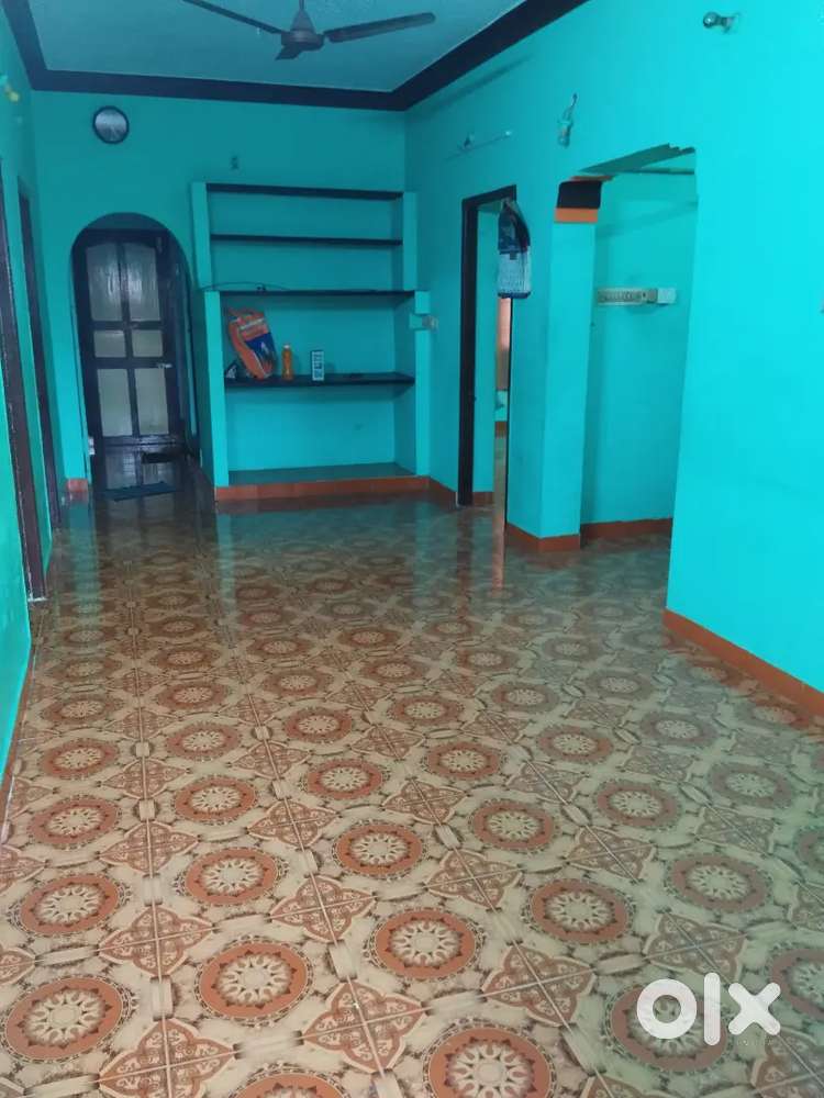 2bhk house for rent @ Arabindo school backside