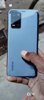 Realme 8 5G 4+64 only phone tauch carck bas aur koi problm nhi hai