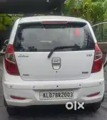 Hyundai i10 2011 Petrol very less Km Driven Automatic clean vehicle.