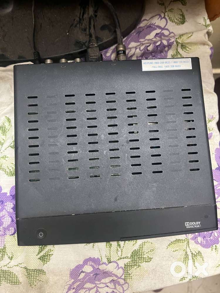 HD Digital Receiver Box + Dish + Remote – Used, Excellent Condition