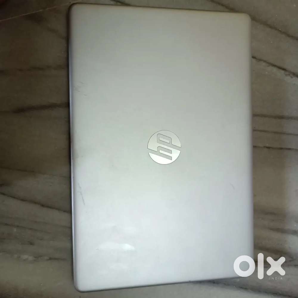 HP Laptop 15s-fr2511TU