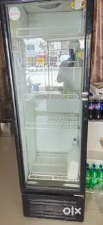 Cold drink fridge
