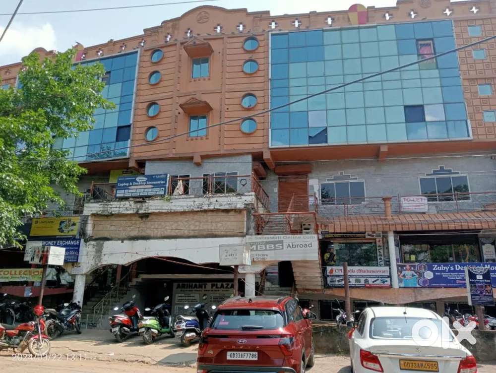 Office Space available in Sahid Nagar & Hansapal Area