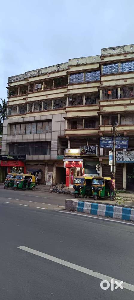 02 BHK Flat on Main High Road Rajarhat Bishnupur