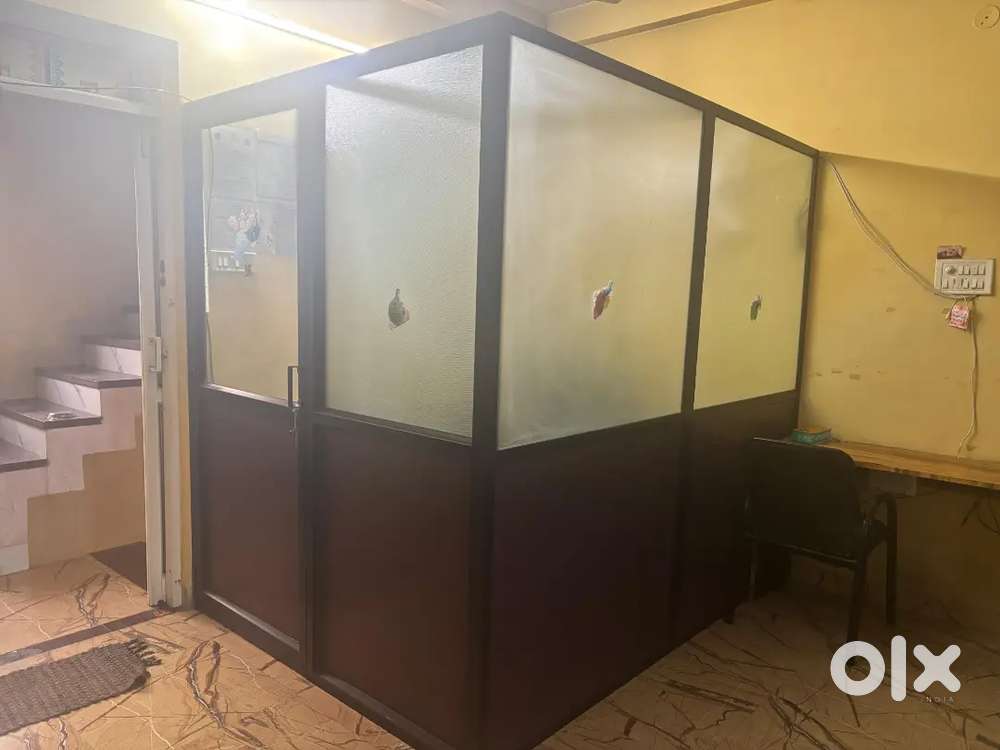 Aluminium secsan office cabin setup