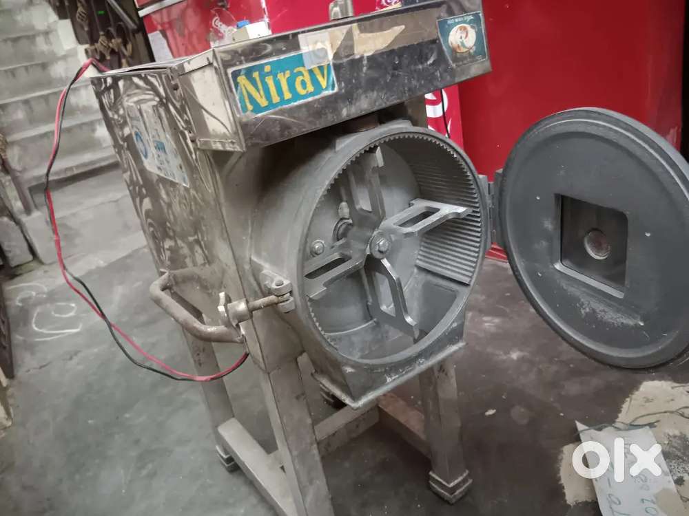 Flour mill