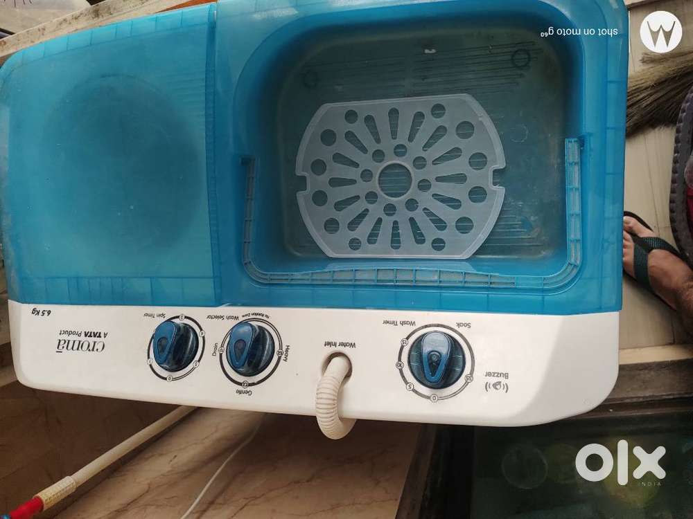 Semi automatic washing machine