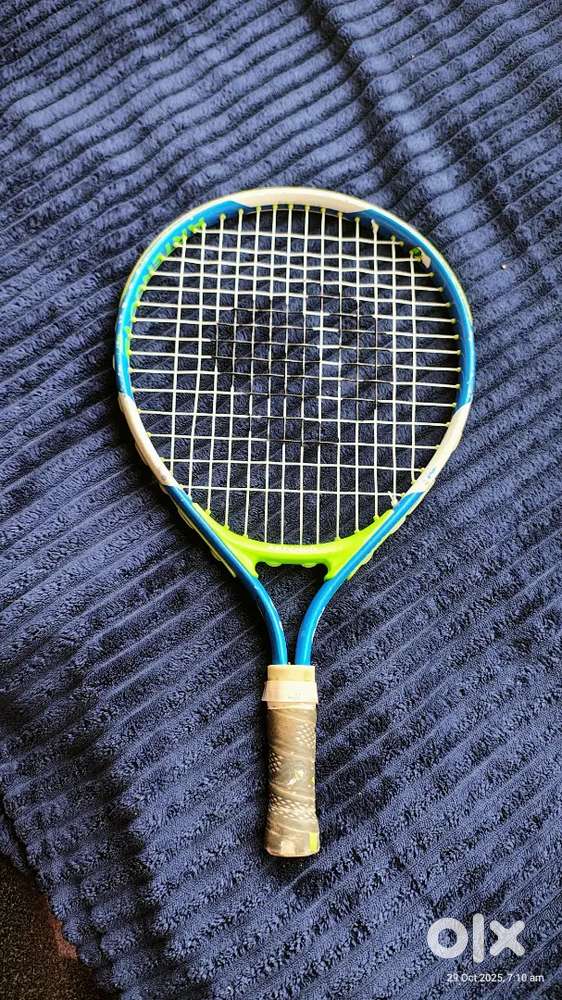 Tennis racket