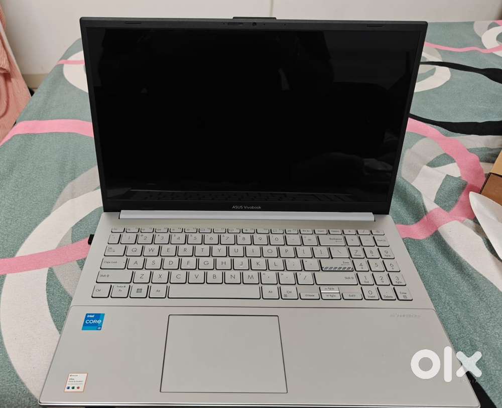 Asus Vivobook 15 512GB SSD (11 Month Old)
