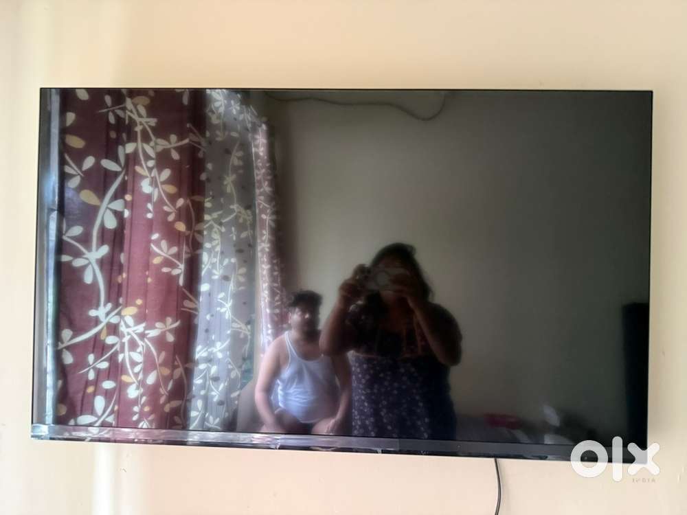 1month old tv sony Bravia