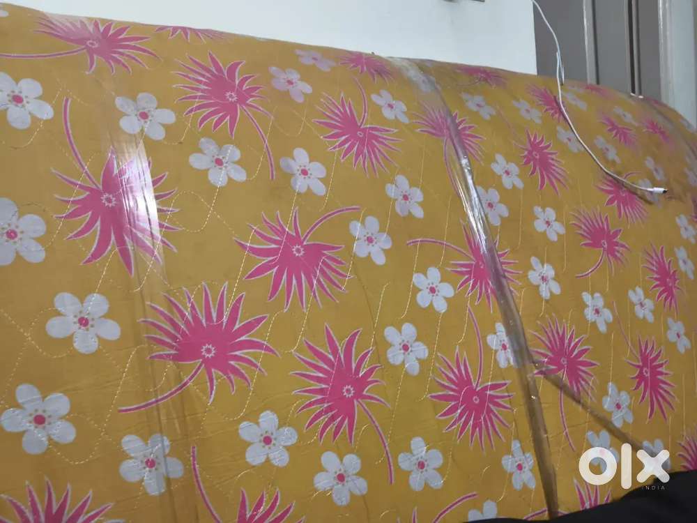 King size bed mattress