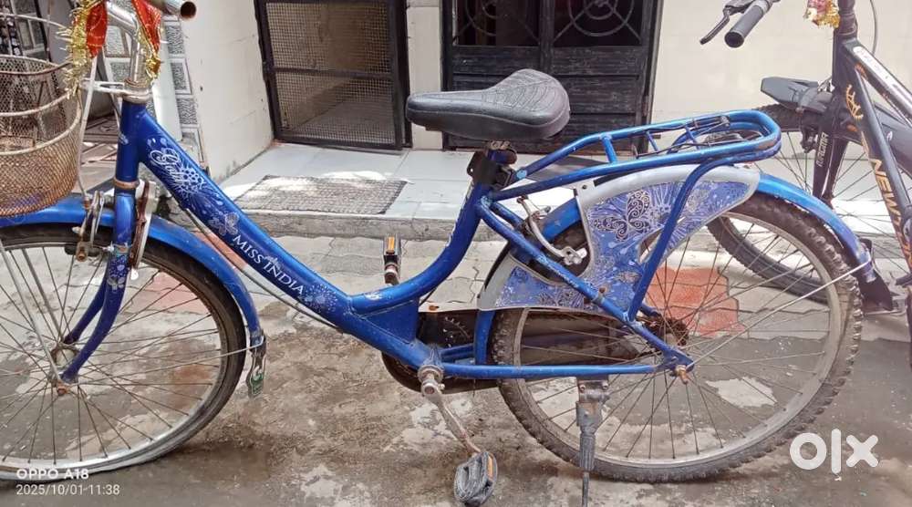 Miss india girls cycle