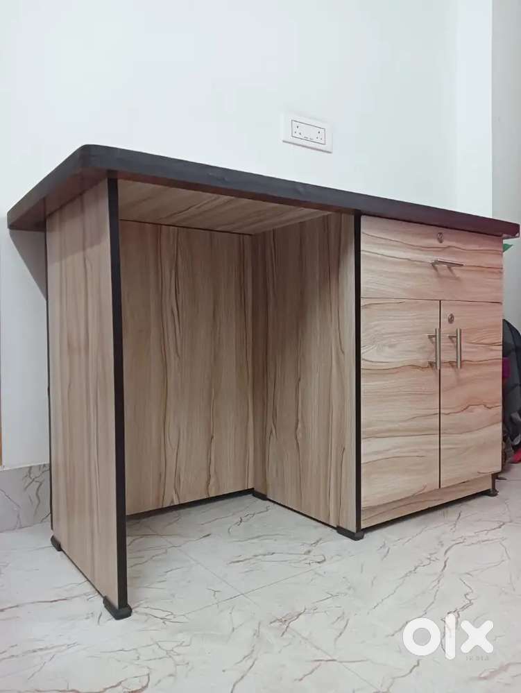 Study table
