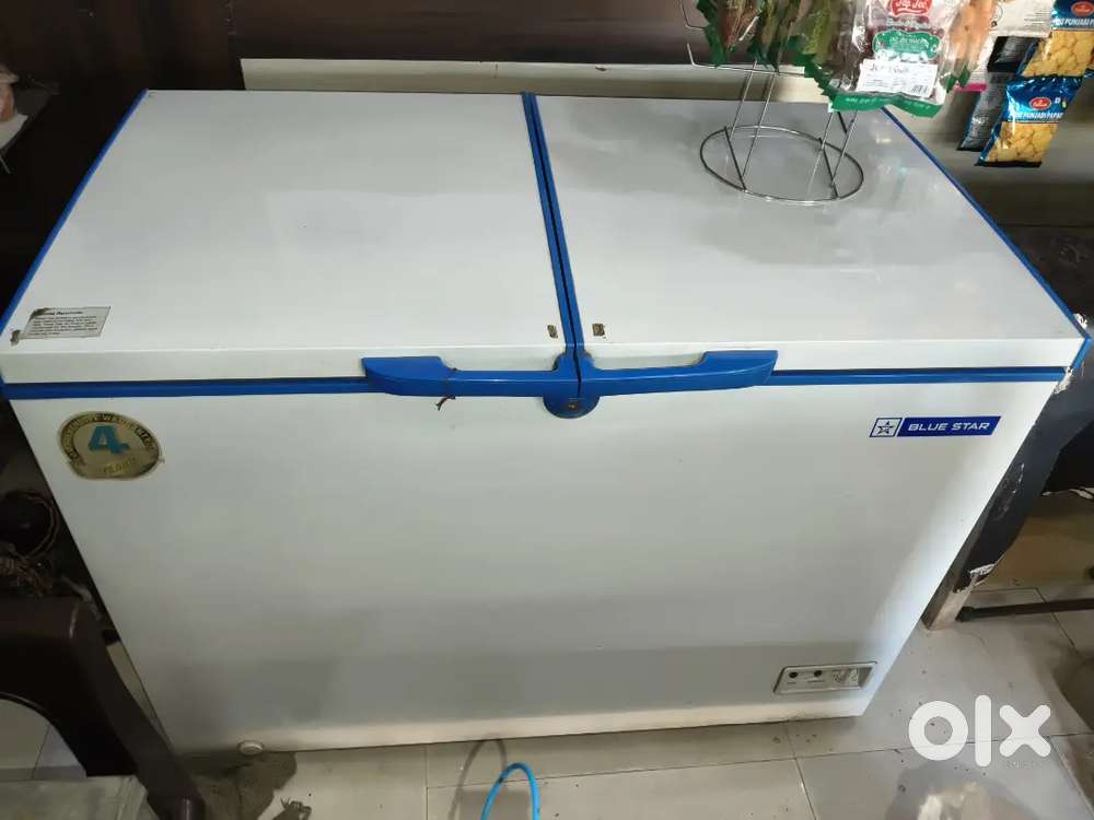 Deep fridge 300 ltr