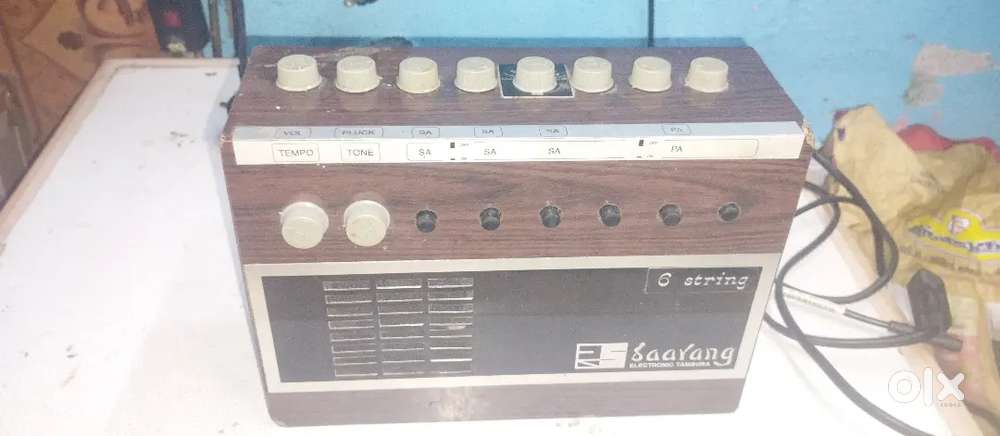 6 string Saarang electric Tambura