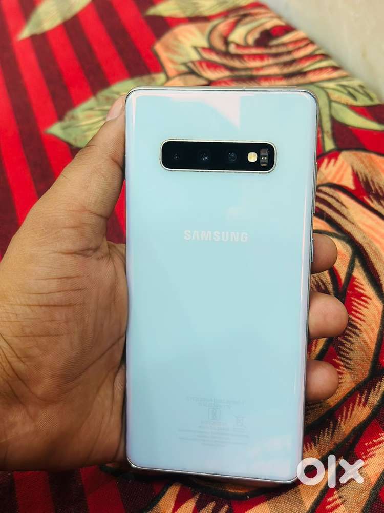 Samsung S10 Plus (8/128GB)