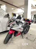 Yamaha R15 V 2.0
