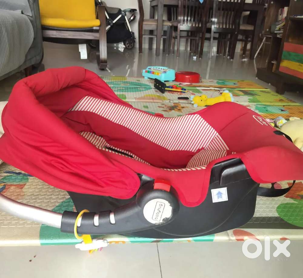 Infant car seat cum rocker for sale