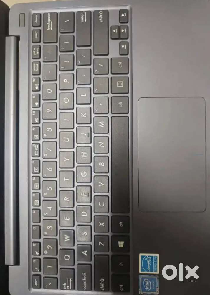 ASUS LAPTOP CHROME BOOK