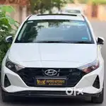 Hyundai New i20 1.2 Asta (O) IVT, 2023, Petrol