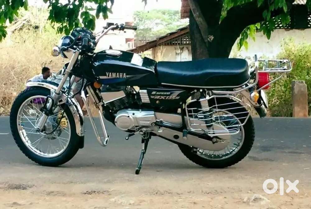 Yamaha rx 100 New bought urgent sale booking fee's for delivery