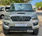 Mahindra Scorpio S10