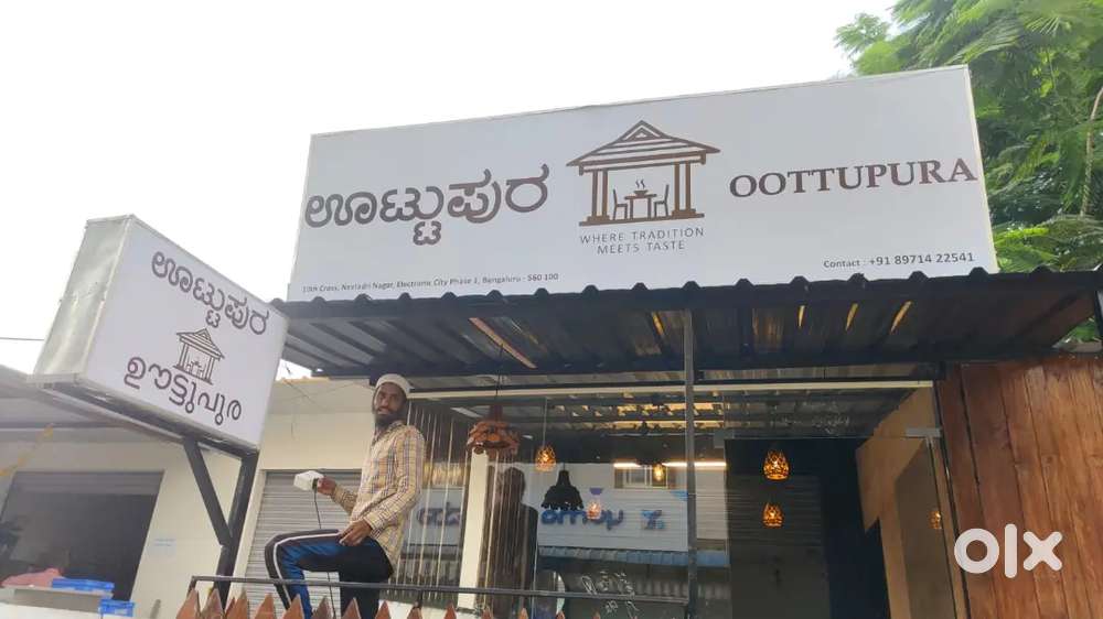 Fully furnished restaurant for sale