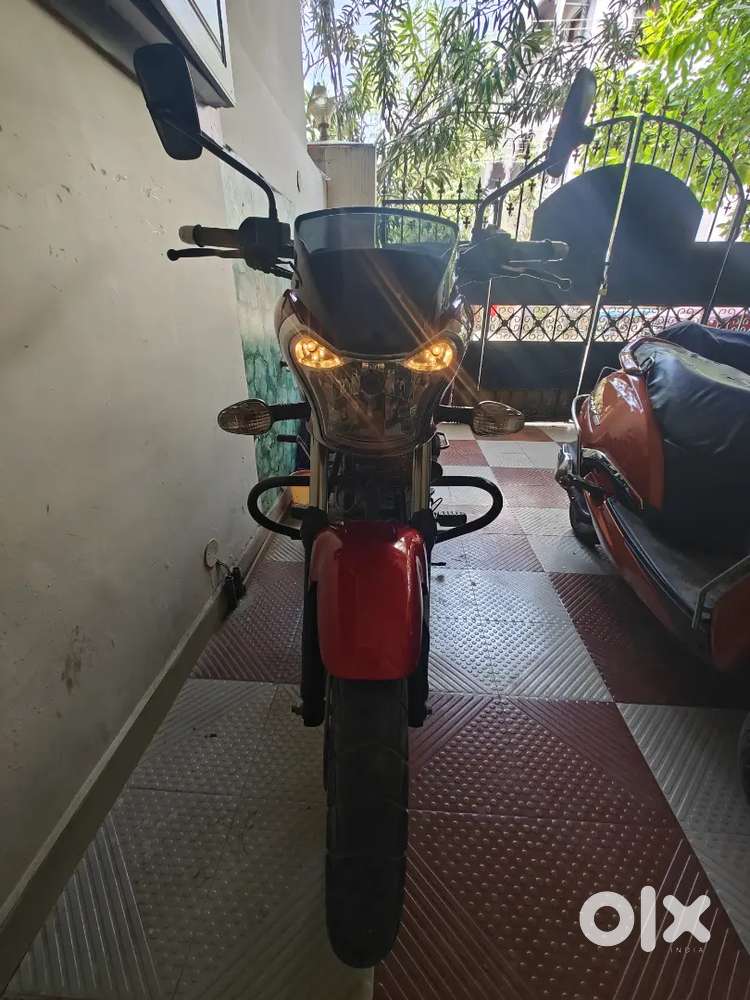 Very well maintained Bajaj V 15 for sale