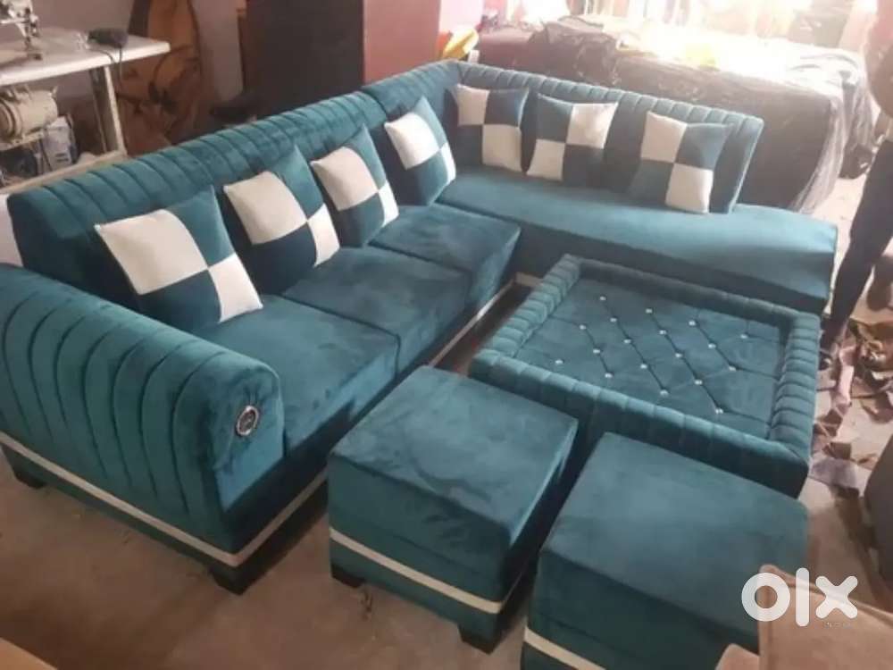 L TYPE GOOD LOOKING SOFA SET