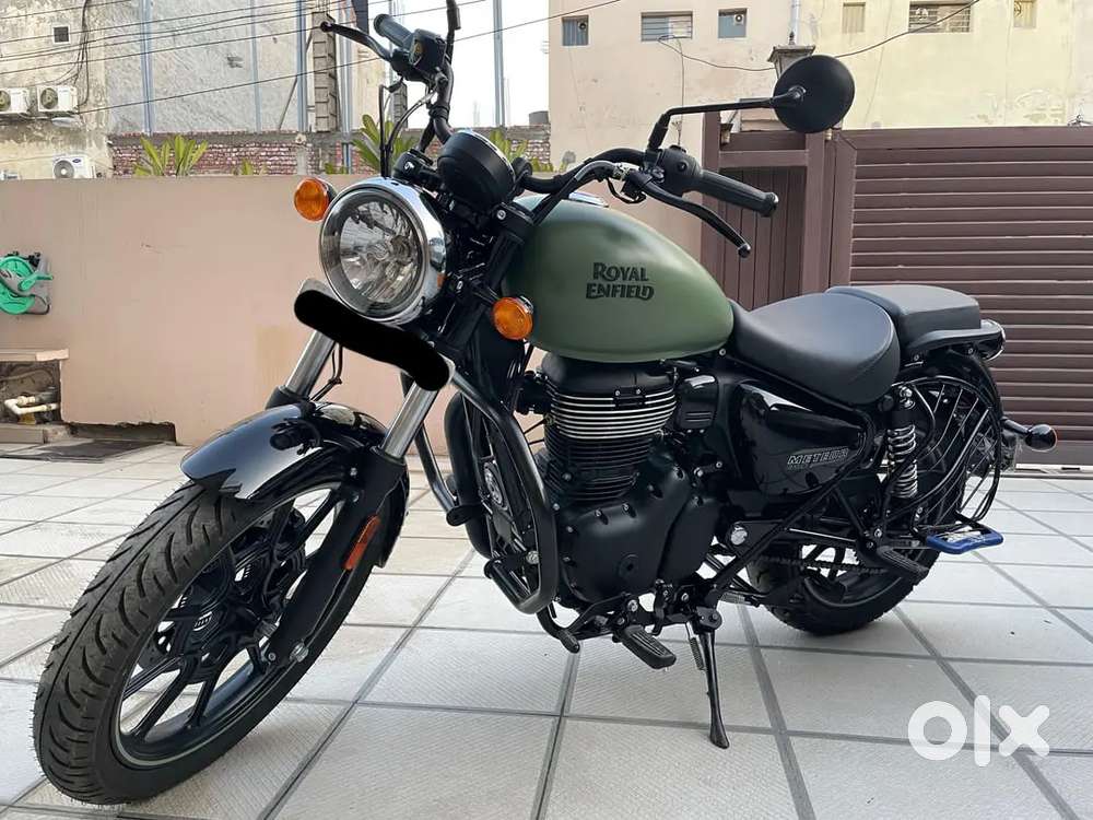 Royal Enfield Meteor 350, 2025 model excellent brand new condition