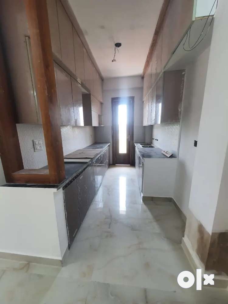 3 bhk flat for sale with lift and carry on nh 24 ghaziabad