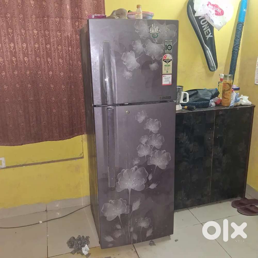 260 liters LG fridge
