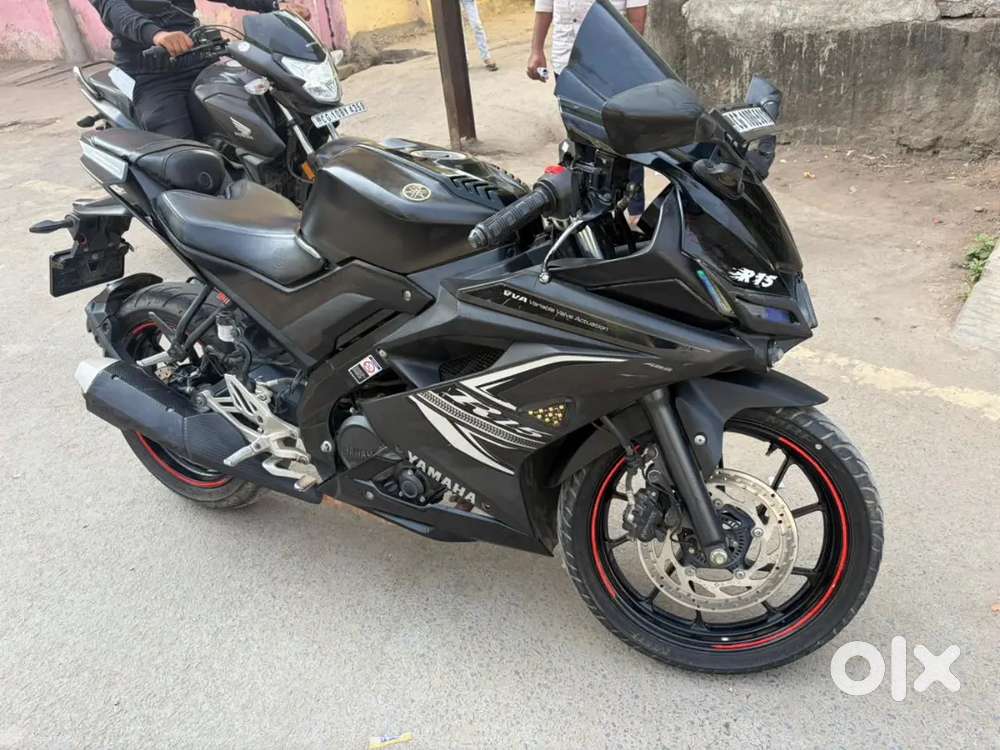 R15 2021 model , Zyada Use Nahi Hua Hai, Condition Acha Hai