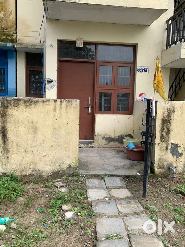 Ansal landmark City Flat at sec 36 Block A