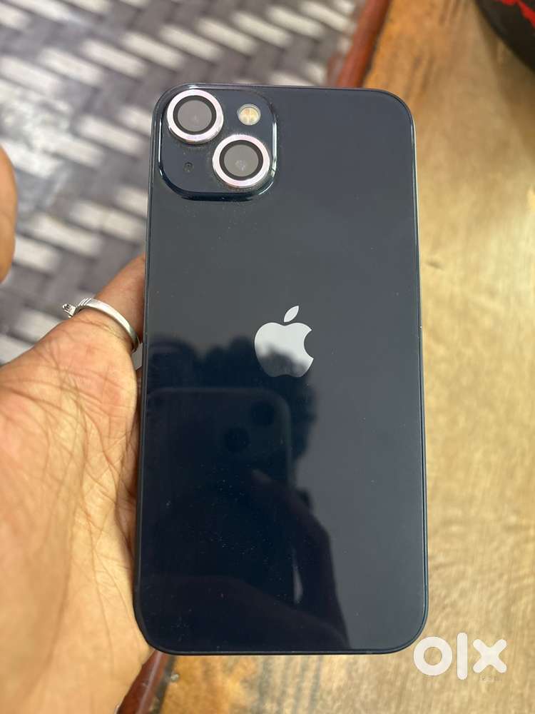 Iphone 13 black colour