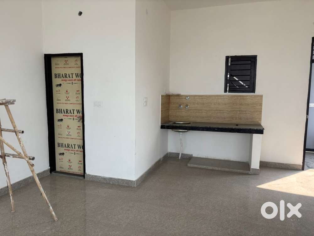 Washoom , kitchen , parking space