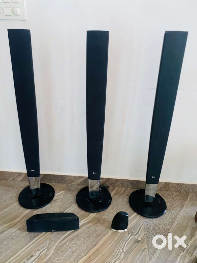 LG speaker with good condition